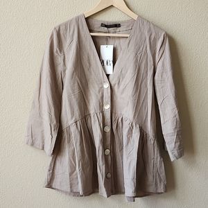 Minimalist neutral v neck ruffle blouse XS S